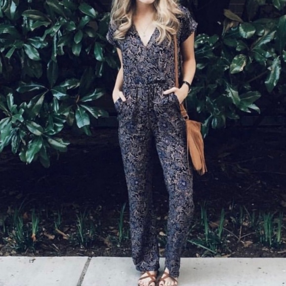 Windsor Dresses & Skirts - WINDSOR Floral Boho V Neck Jumpsuit S